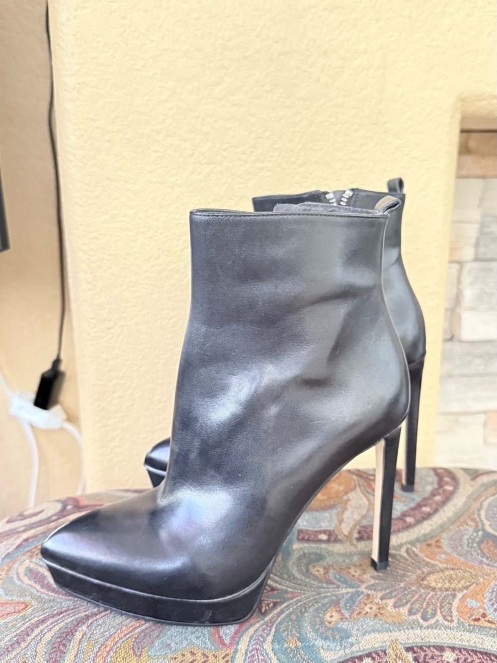 Michael Kors Black Leather Pointed-Toe Stiletto Booties